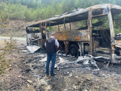 В Бурзянском районе следователи устанавливают обстоятельства возгорания пассажирского автобуса